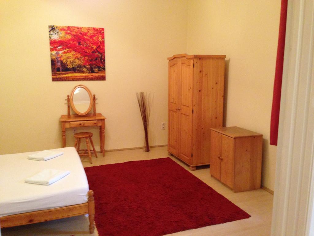 Peterfia Apartman Дебрецен Екстериор снимка